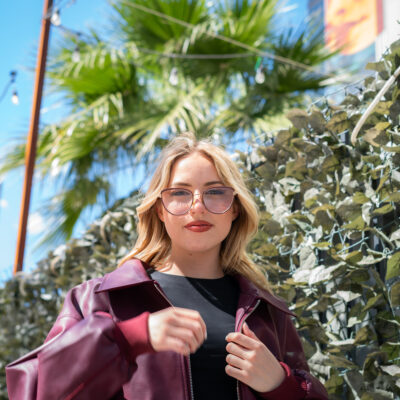 Born and Raised AZ Talent: Interview with Sophia Humbert We talked with up-and-coming, voice-of-an-angel, singer and songwriter Sophia Humbert o get to know her a little better.